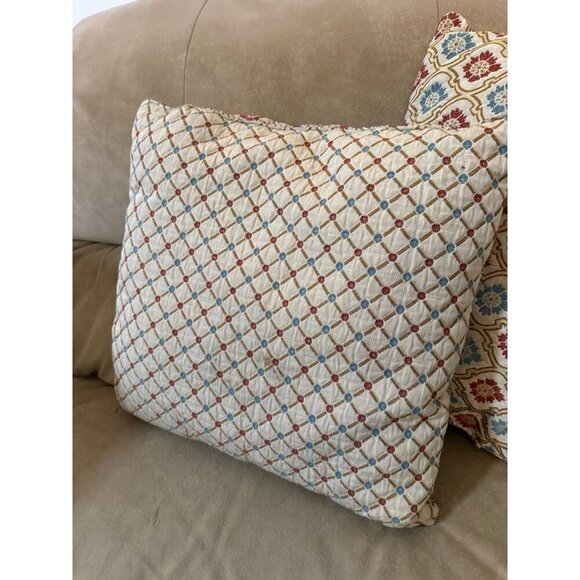 Decorative Throw Pillow Set of 2 – Red & Blue Floral Pattern - Picture 6 of 9